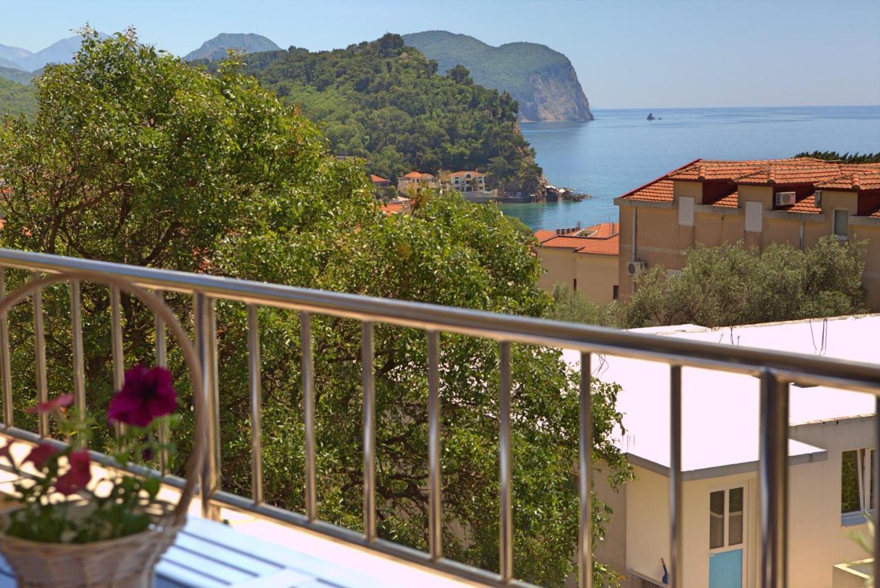 Medin Apartments Bluvista Petrovac na moru Exterior foto