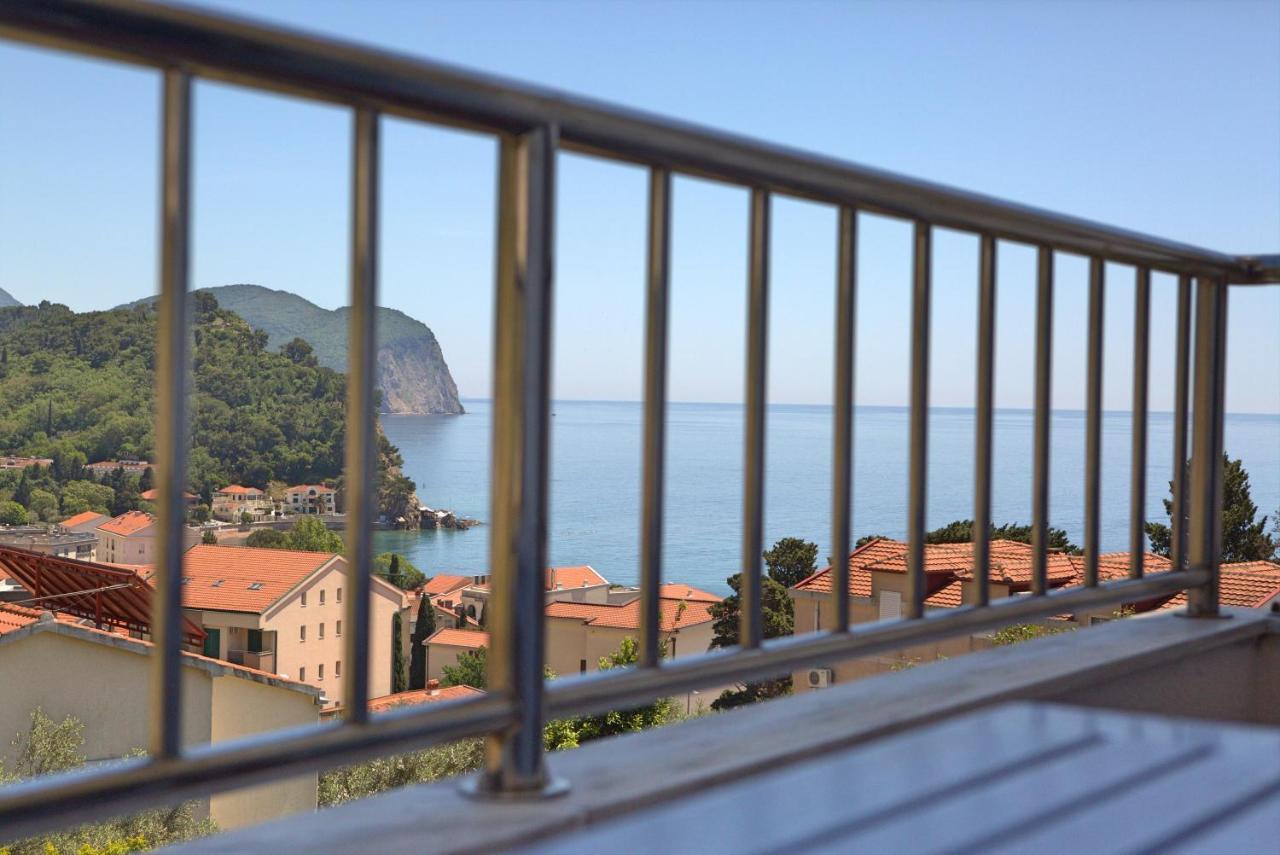 Medin Apartments Bluvista Petrovac na moru Exterior foto