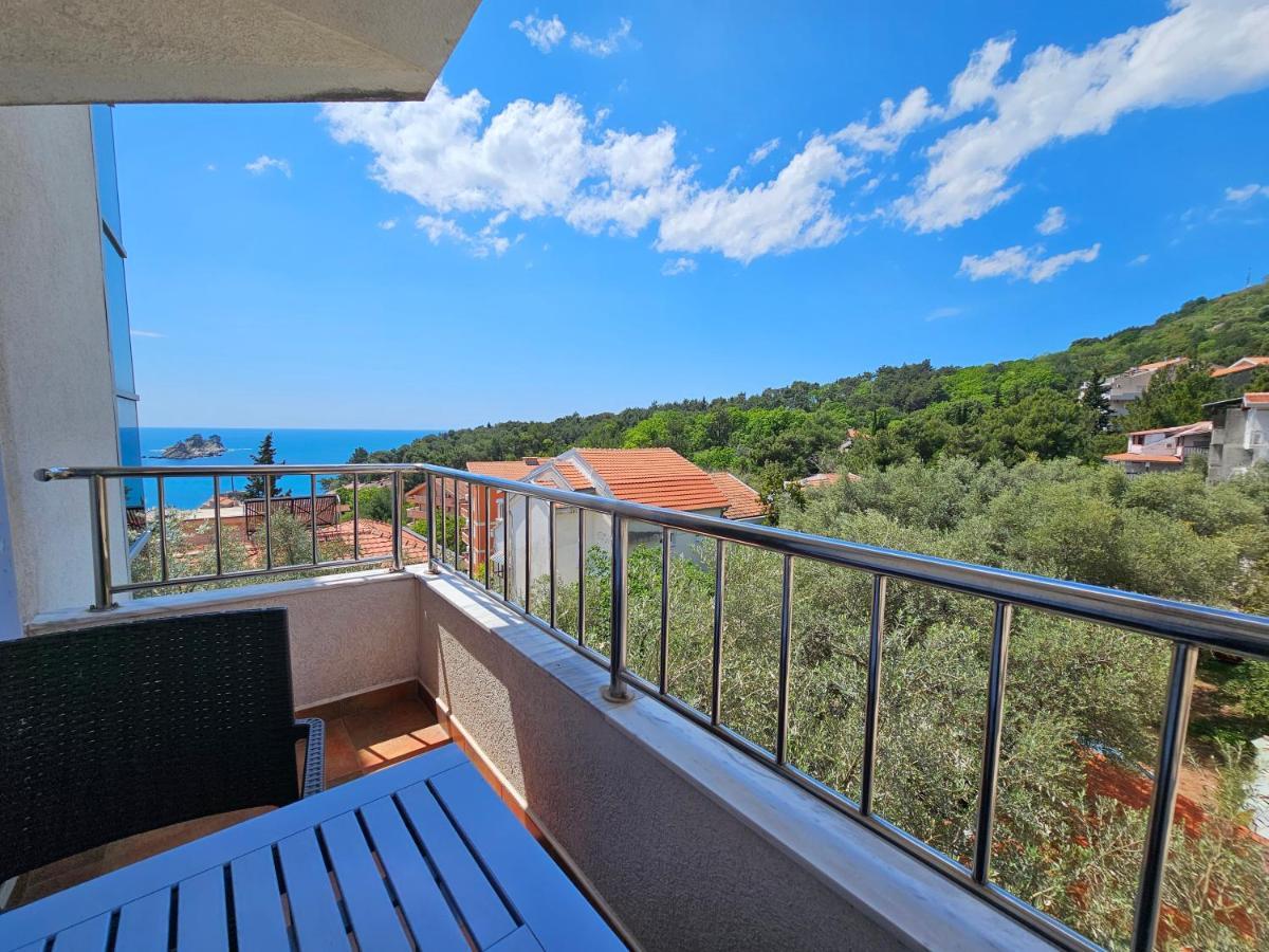 Medin Apartments Bluvista Petrovac na moru Exterior foto
