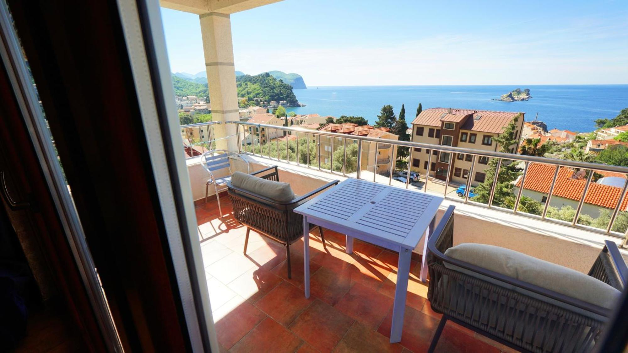 Medin Apartments Bluvista Petrovac na moru Exterior foto