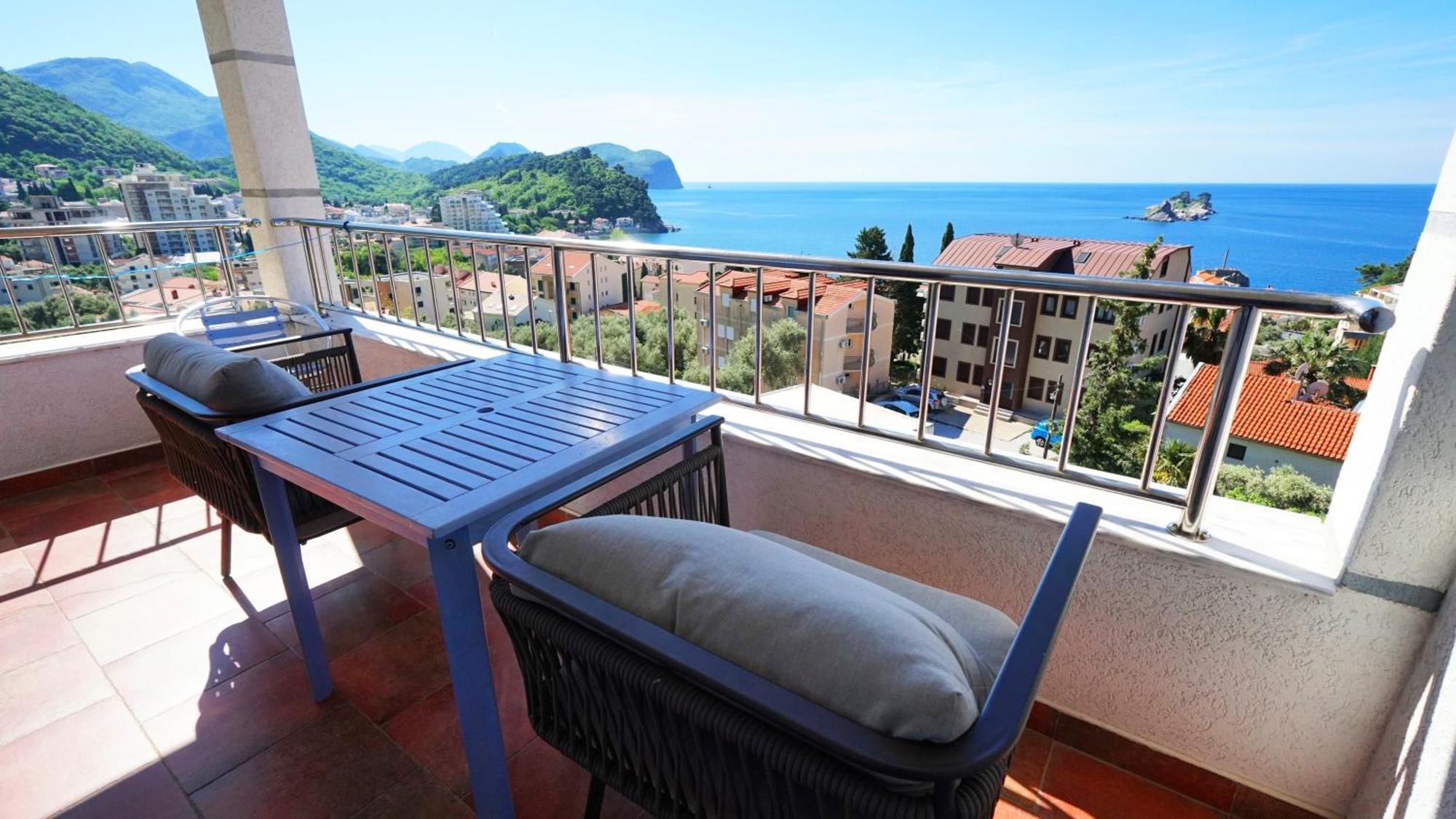 Medin Apartments Bluvista Petrovac na moru Exterior foto