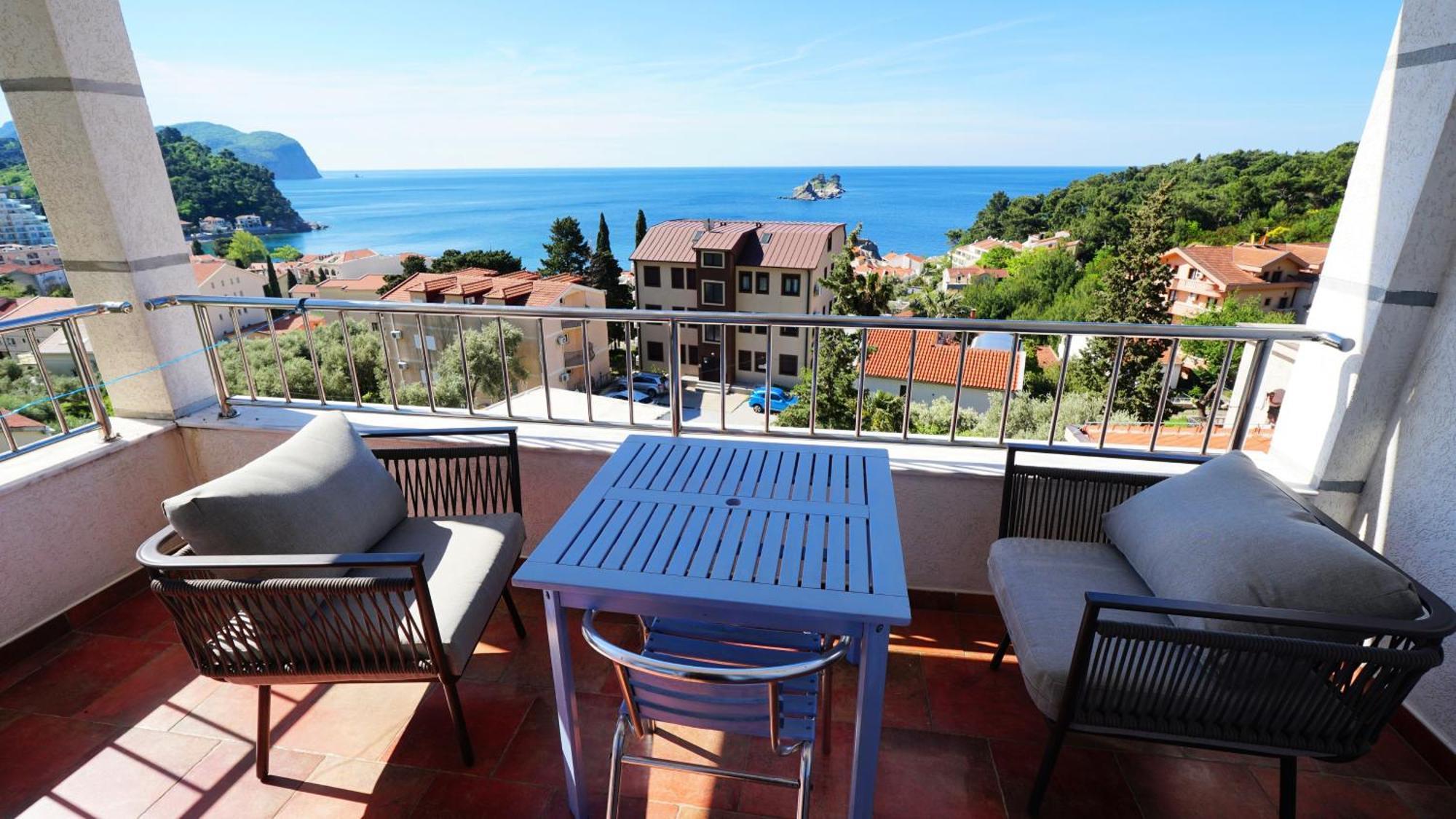 Medin Apartments Bluvista Petrovac na moru Exterior foto