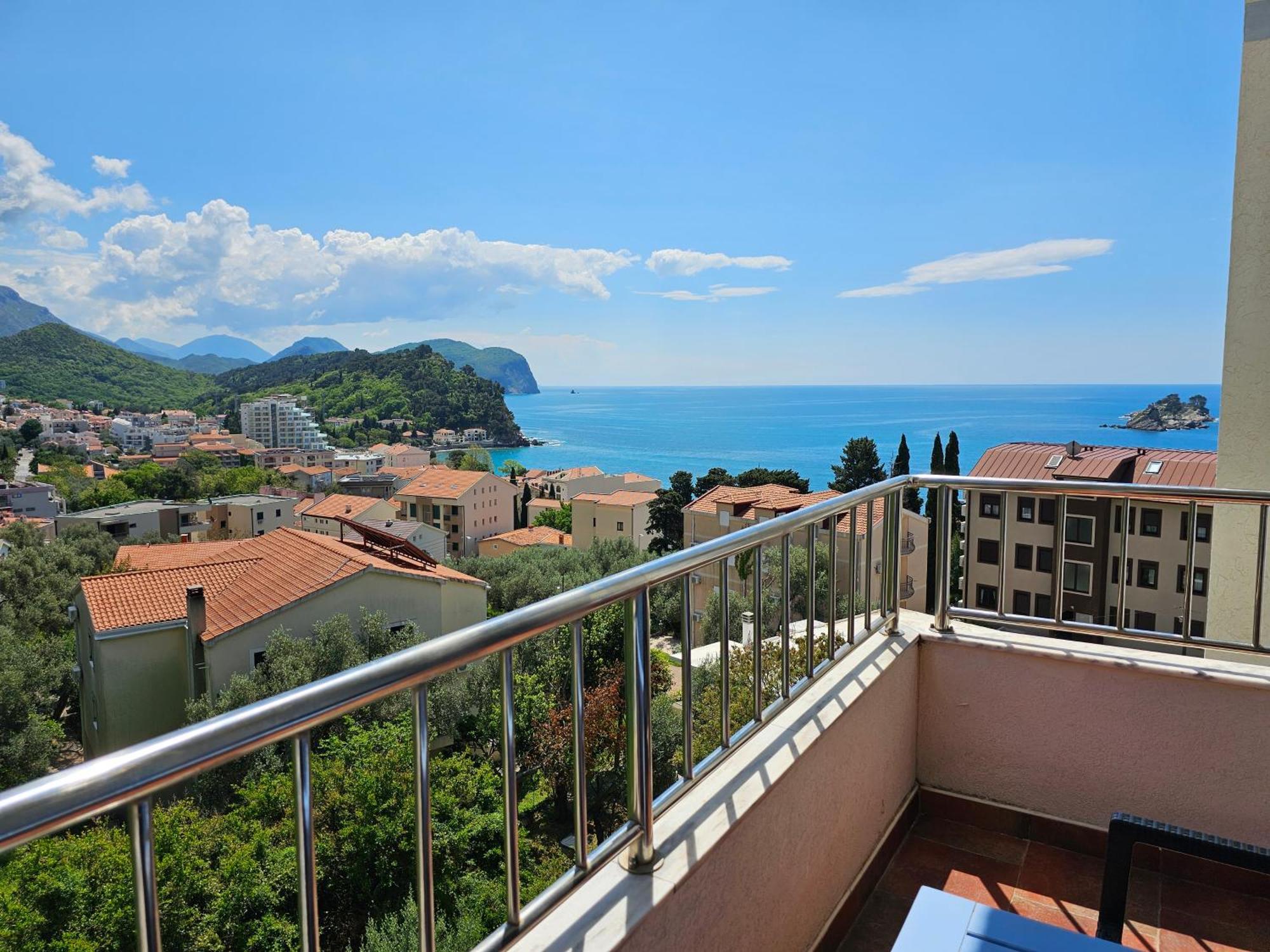 Medin Apartments Bluvista Petrovac na moru Exterior foto